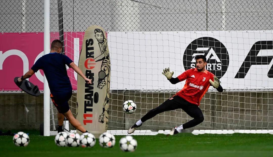 今晚斯图加特调整名单以备欧冠，复出首秀环节打磨，信心回归，更衣室氛围转暖的简单介绍-体育数据